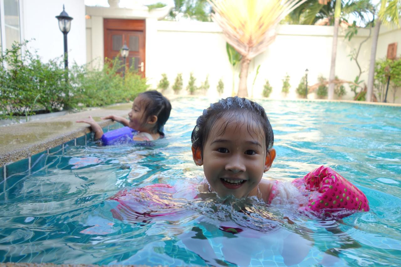 The Beach Pool Villa Pattaya Eksteriør bilde